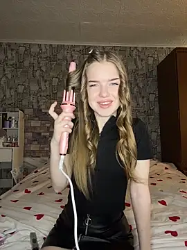 KayShaw online show from March 27, 5:27 am