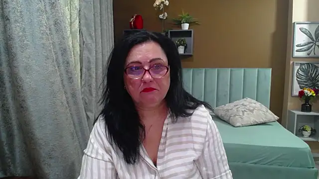 ValerieSmiths online show from March 7, 6:53 am
