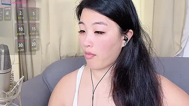 Tavie1744 online show from April 21, 12:12 am
