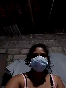 nilkirilli online show from March 23, 3:01 pm