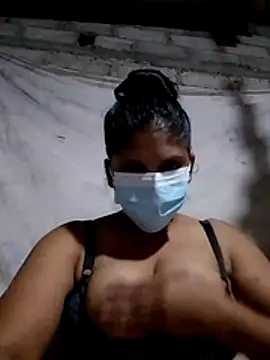 nilkirilli online show from April 17, 10:45 pm