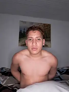 franhot25 online show from March 16, 6:39 am