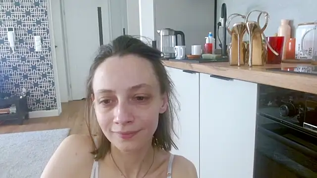 misssweet online show from March 11, 9:58 am