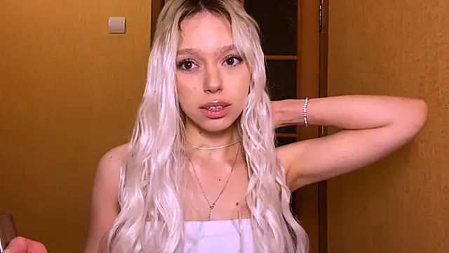 YawingSanguine online show from March 14, 7:09 pm