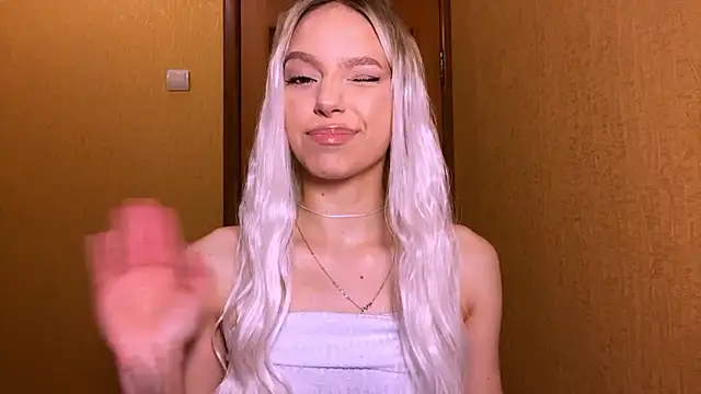 YawingSanguine online show from March 15, 4:58 pm