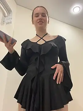 pinkpeachx online show from March 7, 5:29 pm