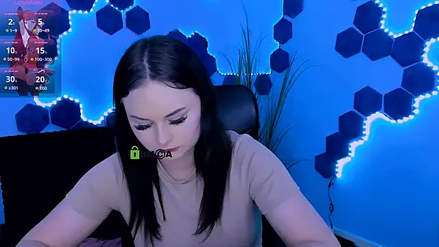 miss courtney  online show from March 20, 12:17 pm