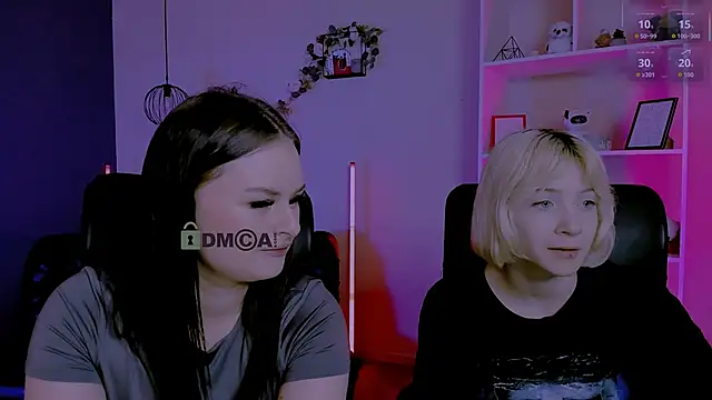 miss courtney  online show from April 14, 8:41 am