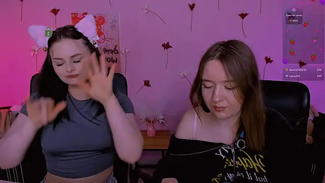 miss courtney  online show from March 31, 9:22 am