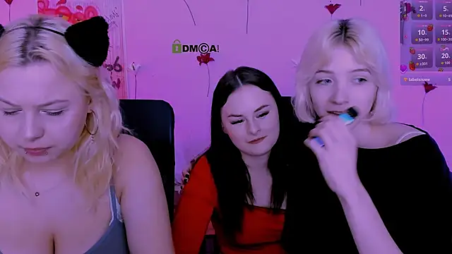 miss courtney  online show from March 30, 10:50 am