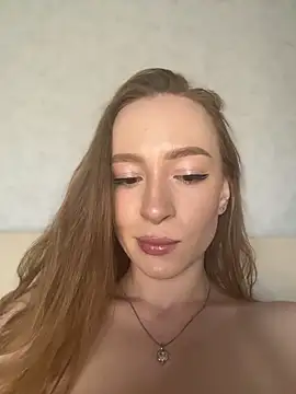 Little Candy 18 online show from May 21, 5:49 am
