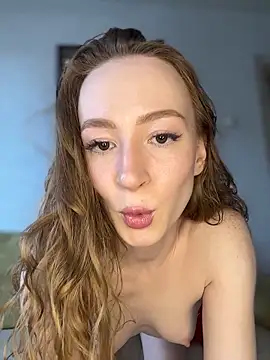 Little Candy 18 online show from March 19, 6:24 am