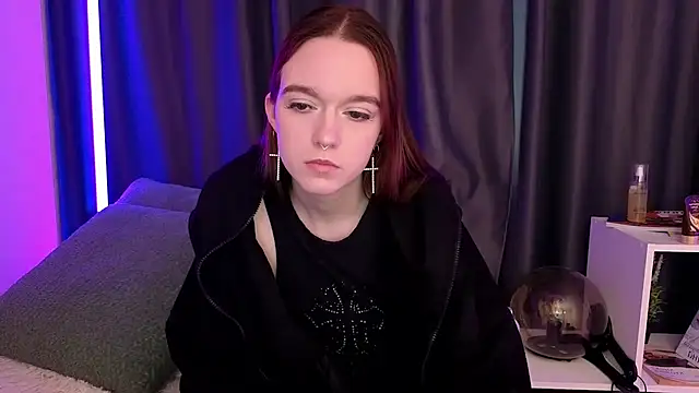 SunyLily online show from May 15, 7:06 am