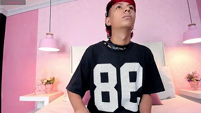 ChritianDowney online show from March 13, 4:17 am