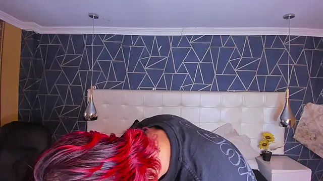 ChritianDowney online show from April 2, 1:02 am