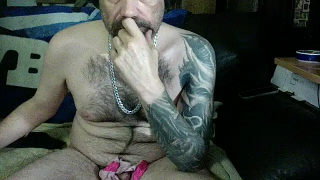 KinkyTOMan online show from June 1, 6:13 am