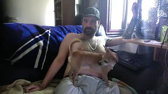 KinkyTOMan online show from June 10, 5:03 pm