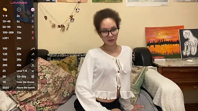 Selena blom online show from April 9, 1:06 pm