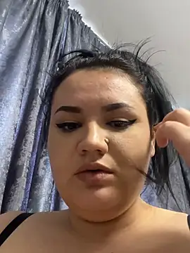 julietalovee online show from March 17, 8:28 am