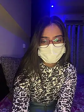 nikki catz online show from April 1, 5:54 pm