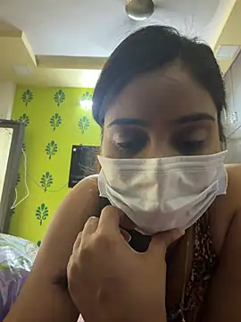 nikki catz online show from April 2, 5:58 am