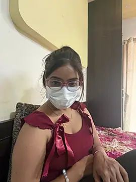 nikki catz online show from March 13, 7:46 am