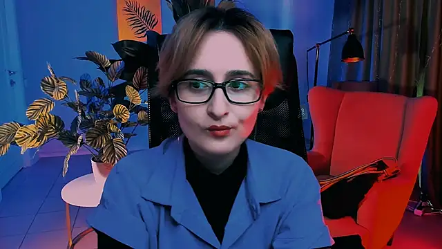 LixeLuna online show from May 24, 6:35 am