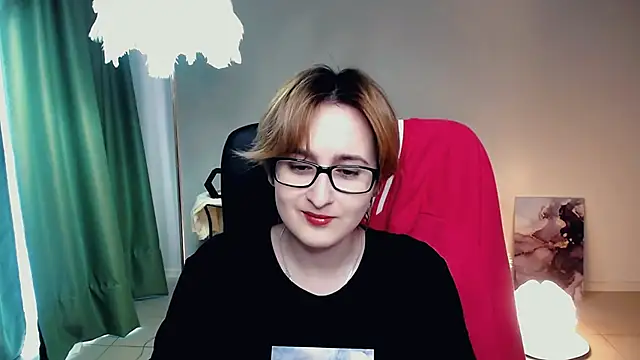 LixeLuna online show from June 1, 6:24 am