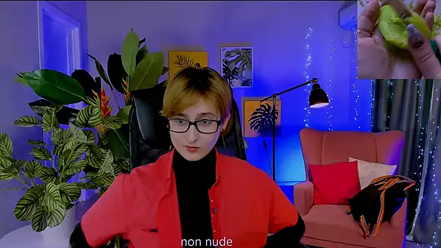 LixeLuna online show from March 24, 6:35 am