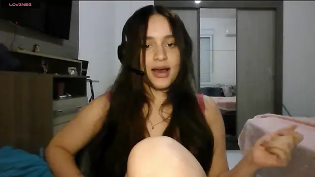 Willowlk online show from April 15, 11:27 pm