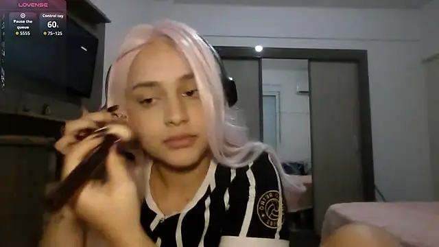 Willowlk online show from April 19, 12:11 am