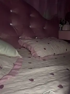 hot-cumplay online show from May 28, 2:52 am