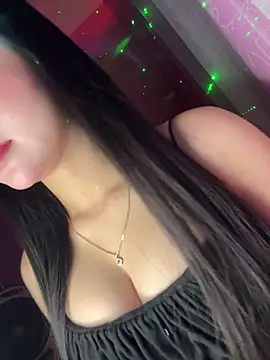 hot-cumplay online show from March 14, 6:19 am