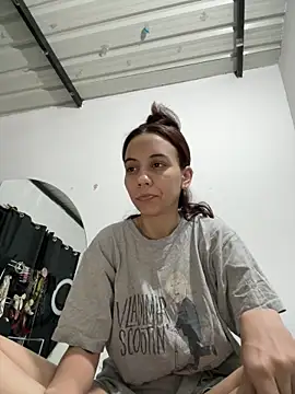 Nicole Cute04 online show from June 9, 4:35 am