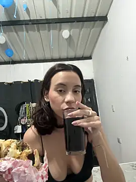 Nicole Cute04 online show from April 1, 4:03 am