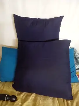 Snapshot of LOLOAVEE chatting on June 12, 9:34 pm LOLOAVEE online show from June 12, 9:34 pm