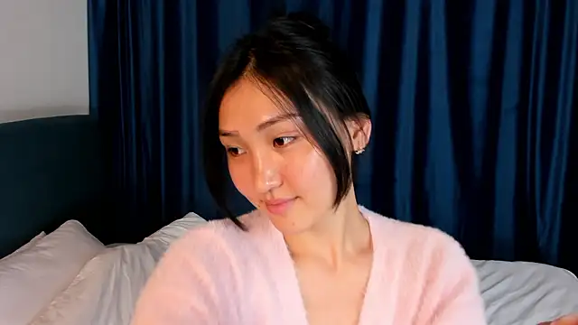 VesperCrown online show from March 14, 10:38 pm