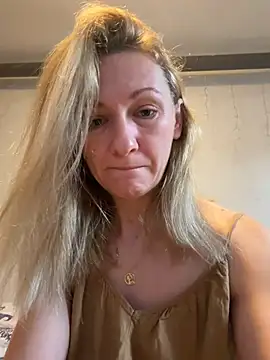 Secret Ladyx online show from March 28, 5:41 am