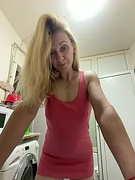 Secret Ladyx online show from May 26, 7:12 pm