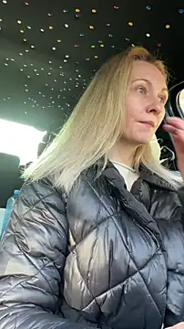 Secret Ladyx online show from March 17, 6:27 am