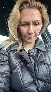 Secret Ladyx online show from March 18, 6:05 am