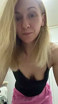 Secret Ladyx online show from May 7, 3:33 am