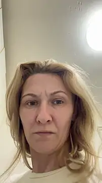 Secret Ladyx online show from March 24, 4:01 am