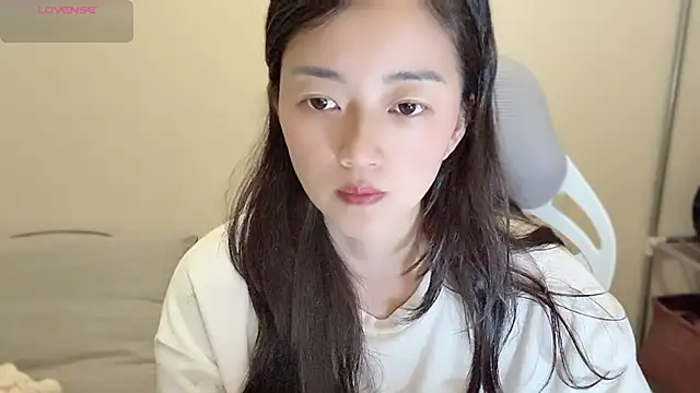 jinxiyao01 online show from June 22, 7:05 am