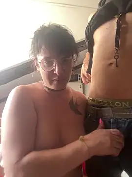 Xlilli69X online show from May 29, 10:10 am