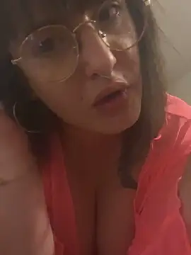 Xlilli69X online show from May 24, 8:09 pm