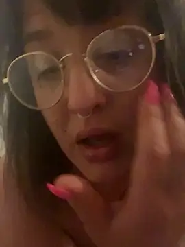 Xlilli69X online show from May 5, 8:56 pm