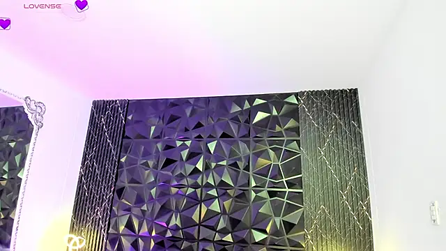 CristineRain online show from April 16, 4:13 am