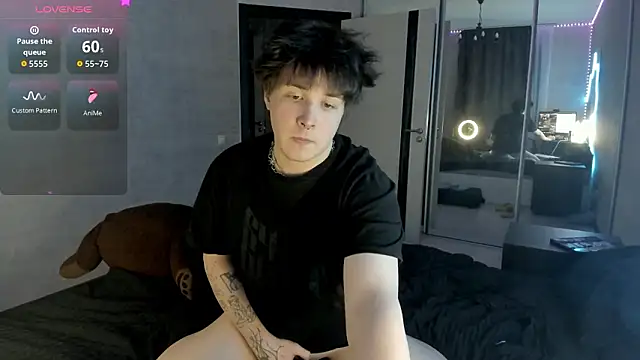 MIya Chinen online show from March 7, 4:23 pm