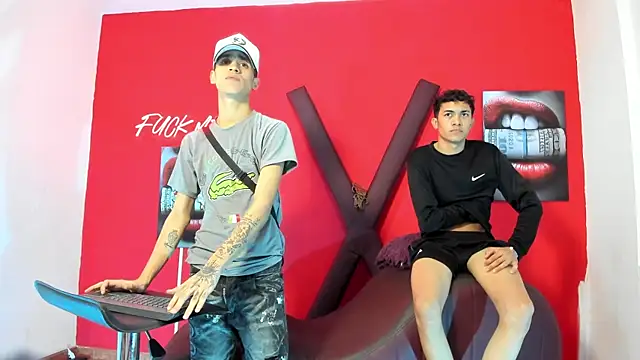 SKYN MAN online show from March 31, 7:10 am